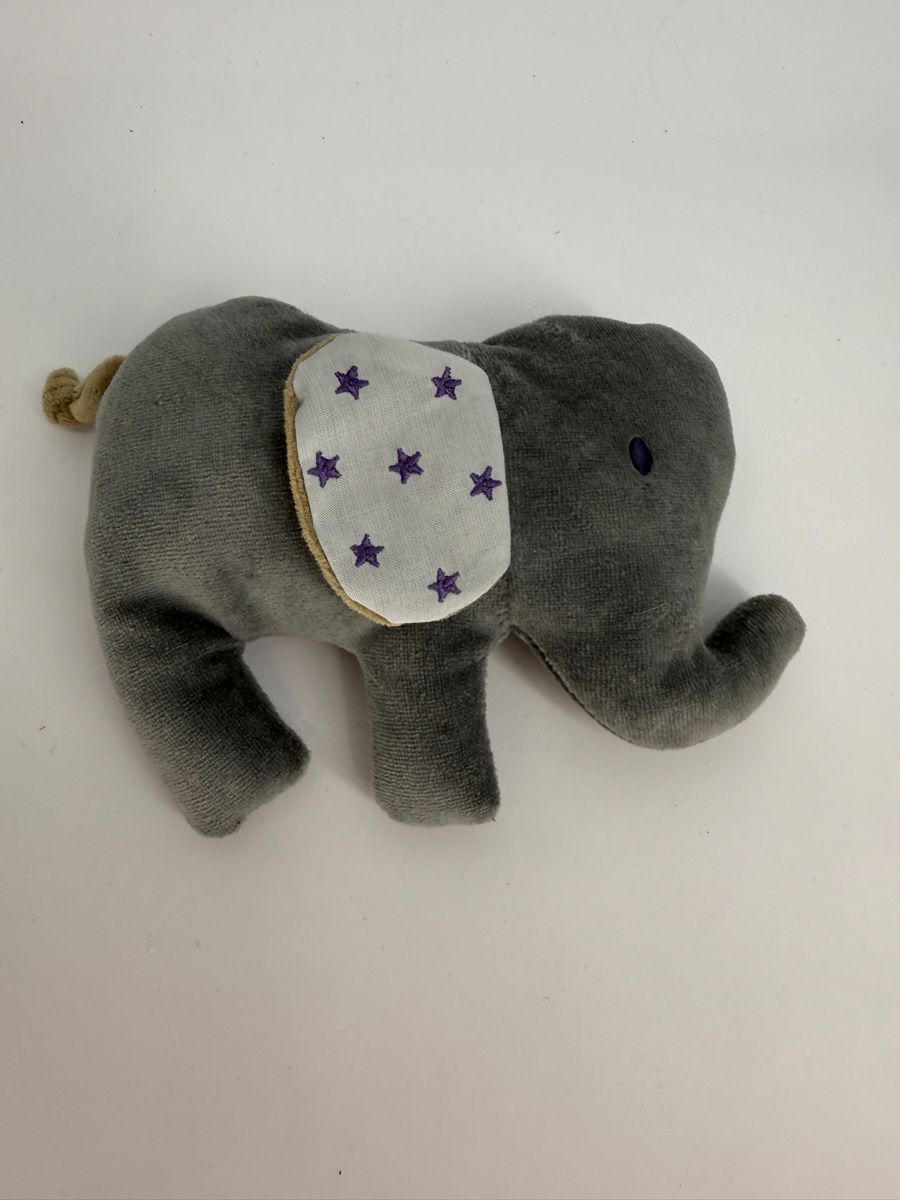 Spielzeuge: Kuscheltier Elefant der quietscht  – Gebraucht aus Auenstein von moin. 1