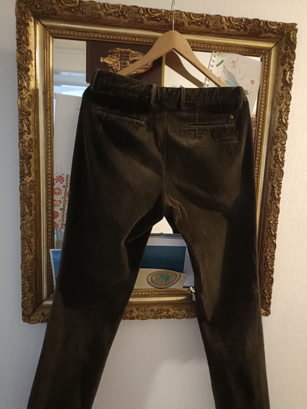 Massimo Dutti Pantaloni: Massimo Dutti Herren, Cordhose – Usato da Schaffhausen venduto da kab_9pzn 1