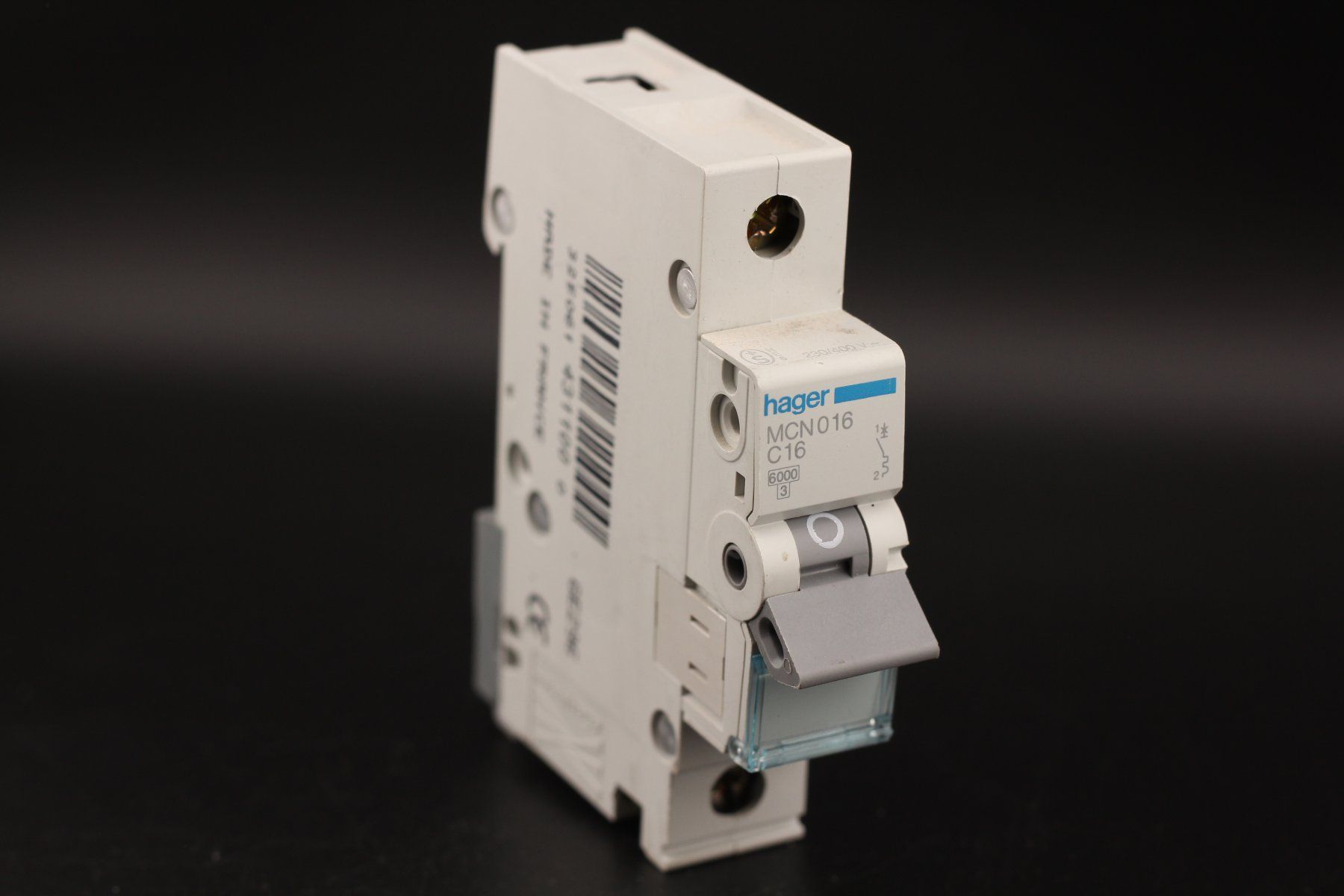 Hager Interruttori: Hager MCN 016 C16 MCN016 LS – Usato da Winterthur venduto da Hint17 1