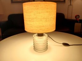 Tischleuchte mit Glasfuss 60/70er Jahre