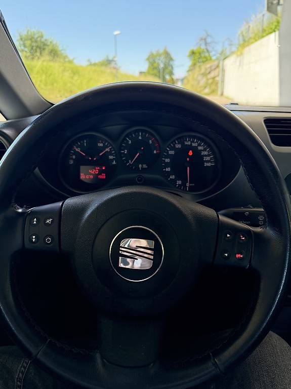Autos: Seat Leon 2.0TDI  – D'occasion à Tägerwilen par Graw95 3