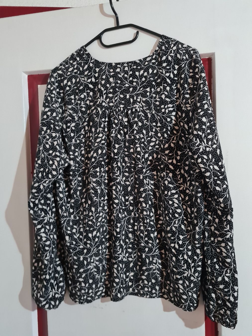 Only Camicette: ONLY Bluse Grösse 42 – Usato da Balterswil venduto da bischoftanja 1