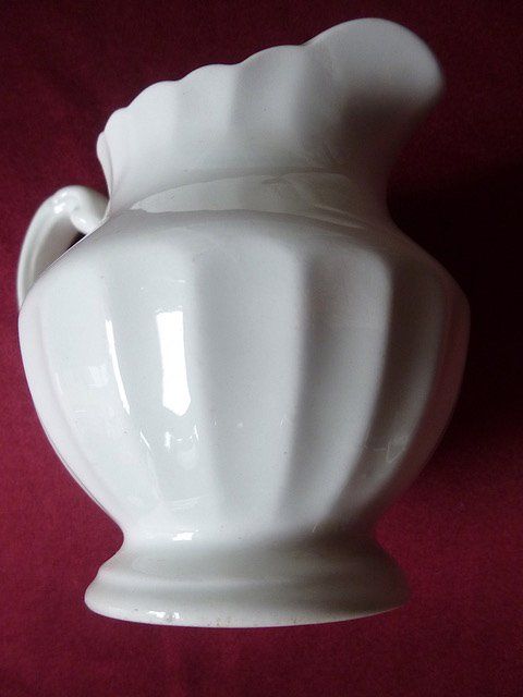Caraffe: Caraffe antique en porcelaine – Usato da Montreux venduto da Art_et_antiquites 1