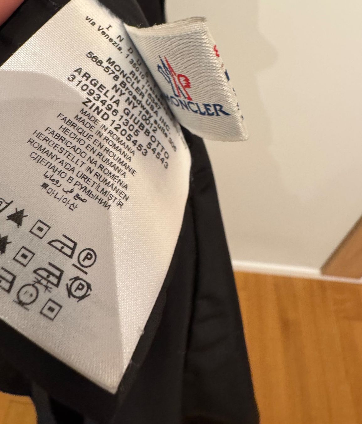 Moncler Mäntel: MONCLER MANTEL – Neu (gemäss Beschreibung) aus Schwyz von bofb 7