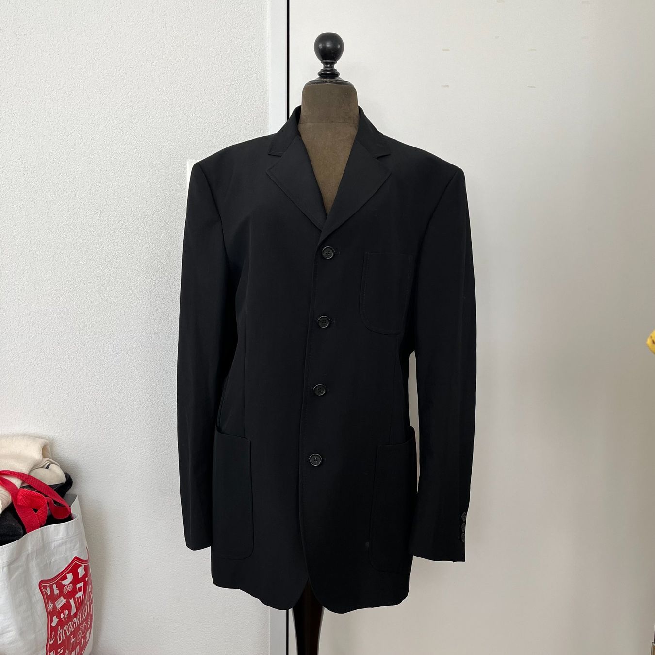 Gianfranco Ferre Giacche: Gianfranco Ferre Black Blazer – Usato da Zug venduto da Grc999