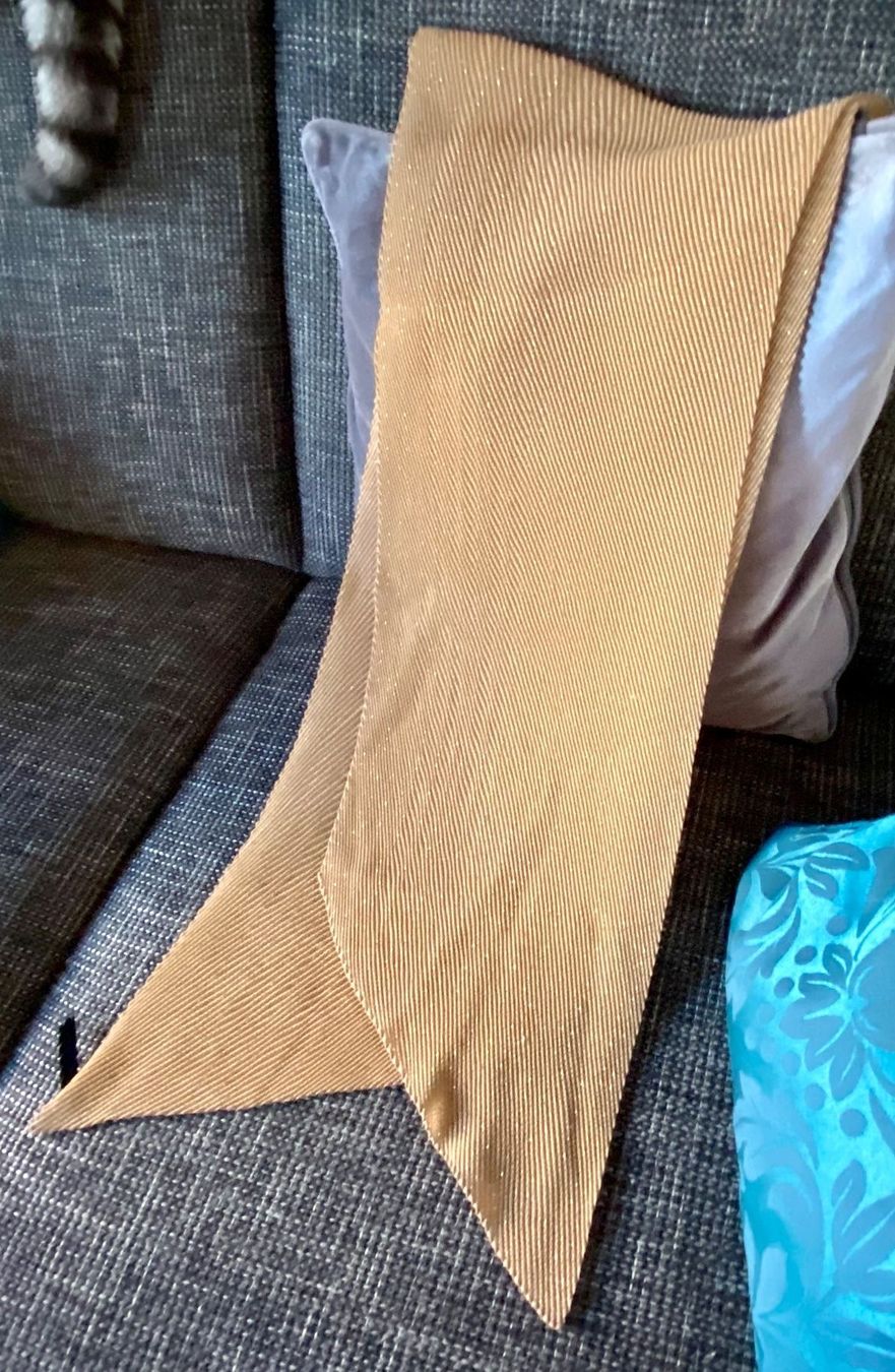 Foulard & Sciarpe: Foulard vintage – Usato da Estavayer Le Lac venduto da sico1260