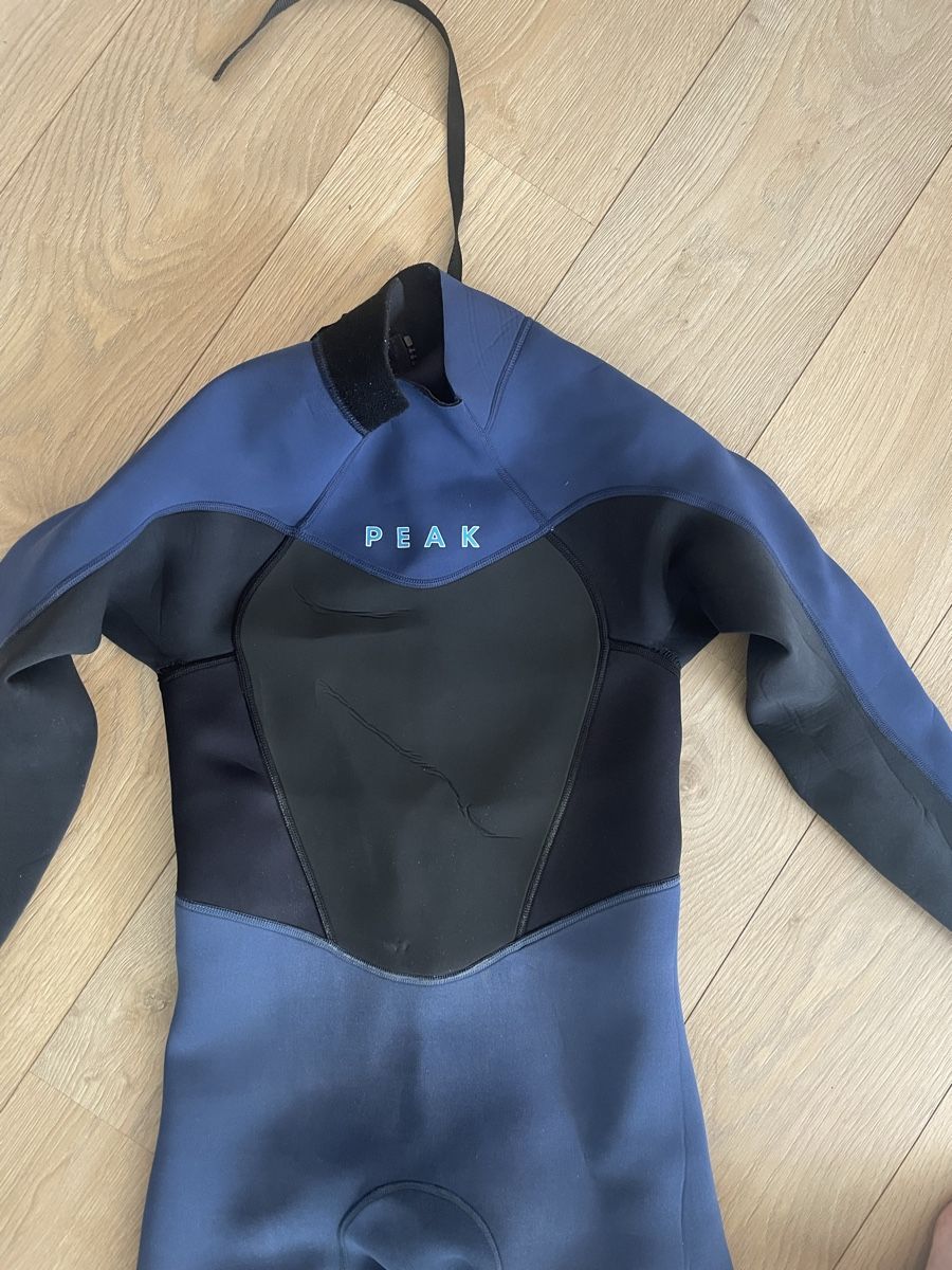 Peak Performance Completi: Surfanzug von Peak – Usato da Domat/Ems venduto da Hoschi13 1