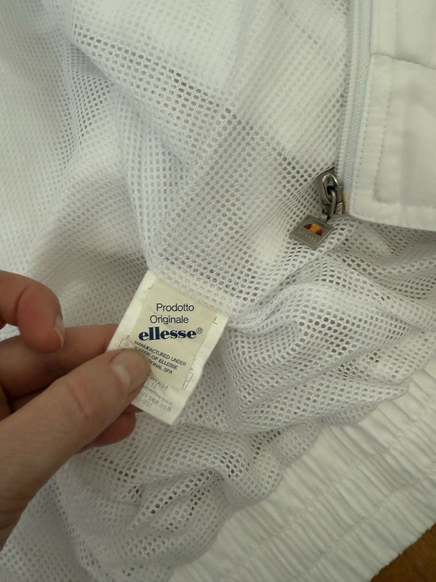 Giacche: Ellesse weiss windjacke Gr. 165-175 – Usato da Urdorf venduto da liska55 2
