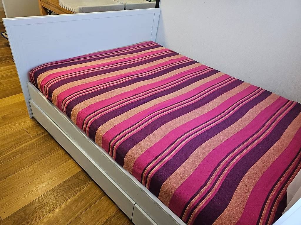 Ikea Letti: Bett 200x160 – Usato da Küssnacht am Rigi venduto da Rigi87 1