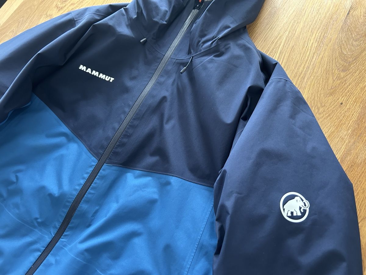 Mammut Jacken: Mammut Jacket Blue XL – Gebraucht aus Zürich von _Jose_ 1