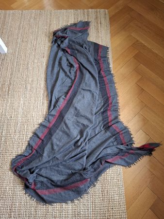 Echarpe 122x213cm grise