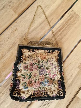 Vintage V.F.M. Austria Gobelin / Petit Point Tasche