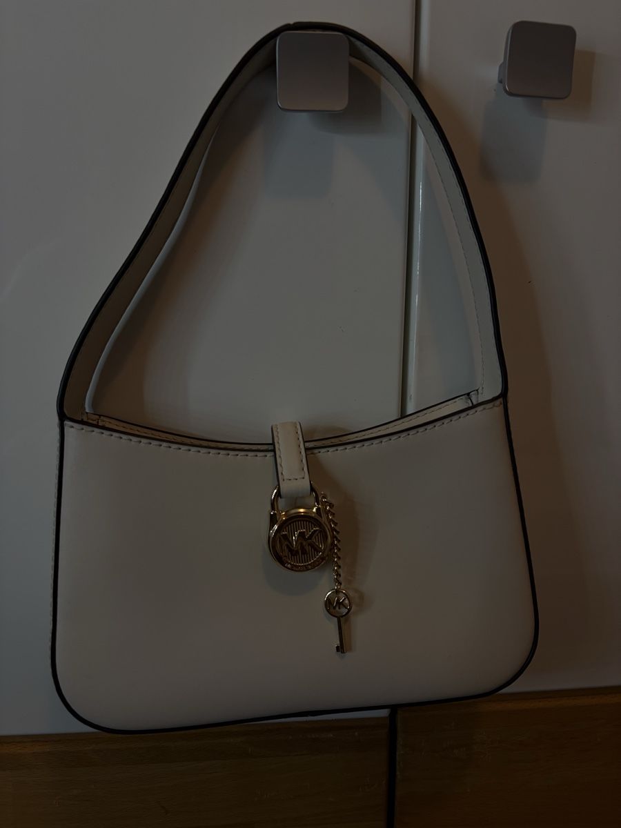 Michael Kors Taschen für Damen: Sac Michael Kors, Couleur Crème – Neu (gemäss Beschreibung) aus Le Grand-Saconnex von c7w_ngx7