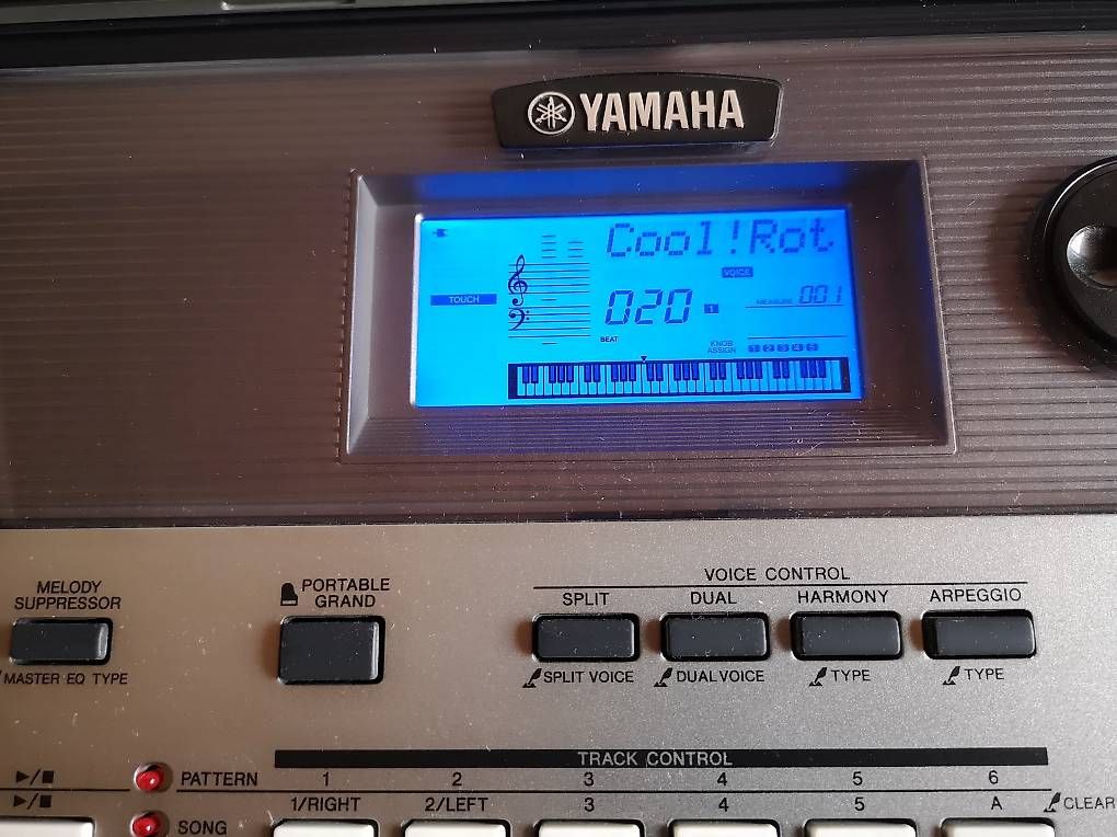 Strumenti musicali: Clavier numérique yamaha E 443 comme neuf  – Nuovo e nell'imballaggio originale da Lausanne venduto da rez_csn7 4