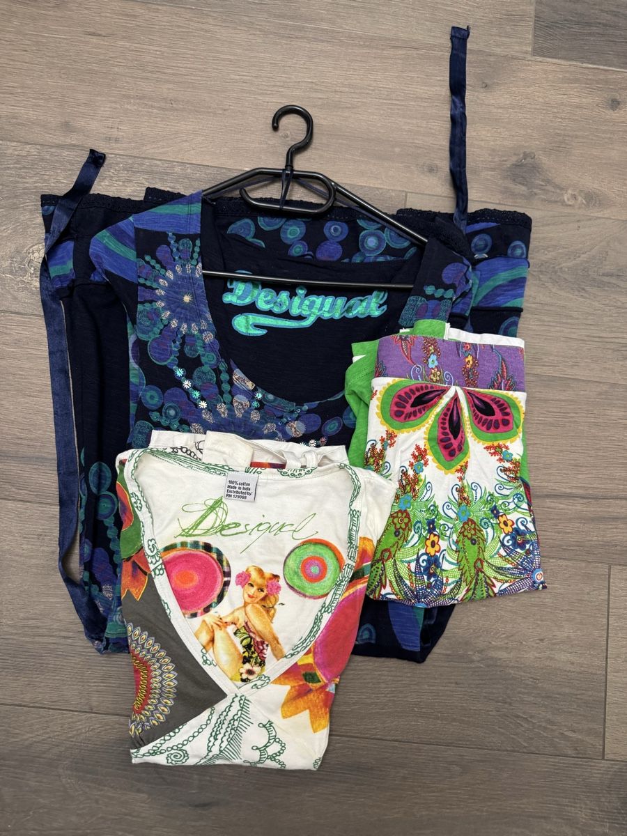Desigual Lotti di vestiti: Desigual Paket Gr.S/M – Usato da Wangen SZ venduto da Chafler78