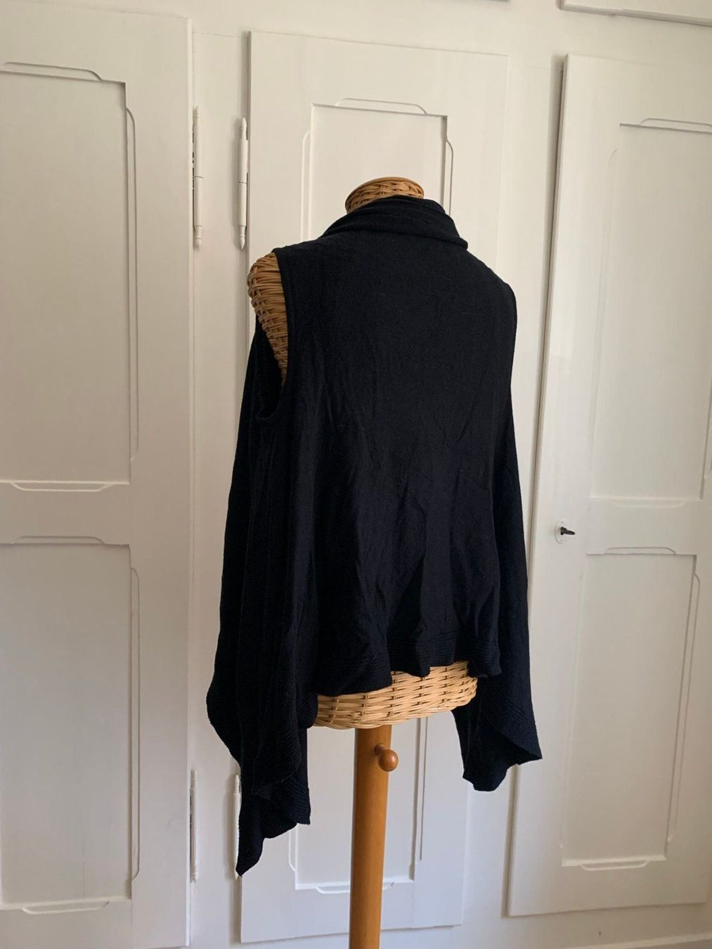 Vestes: Strickjacke schwarz - S – D'occasion à Zürich par Diazaio 2