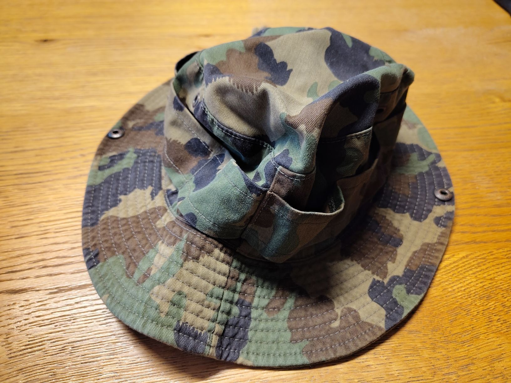 Schweizer Armee Copricapi, berretti & cappellini: Junglehut Schweizer Armee Militär Original – Usato da Langnau b. Reiden venduto da muurbuur 3
