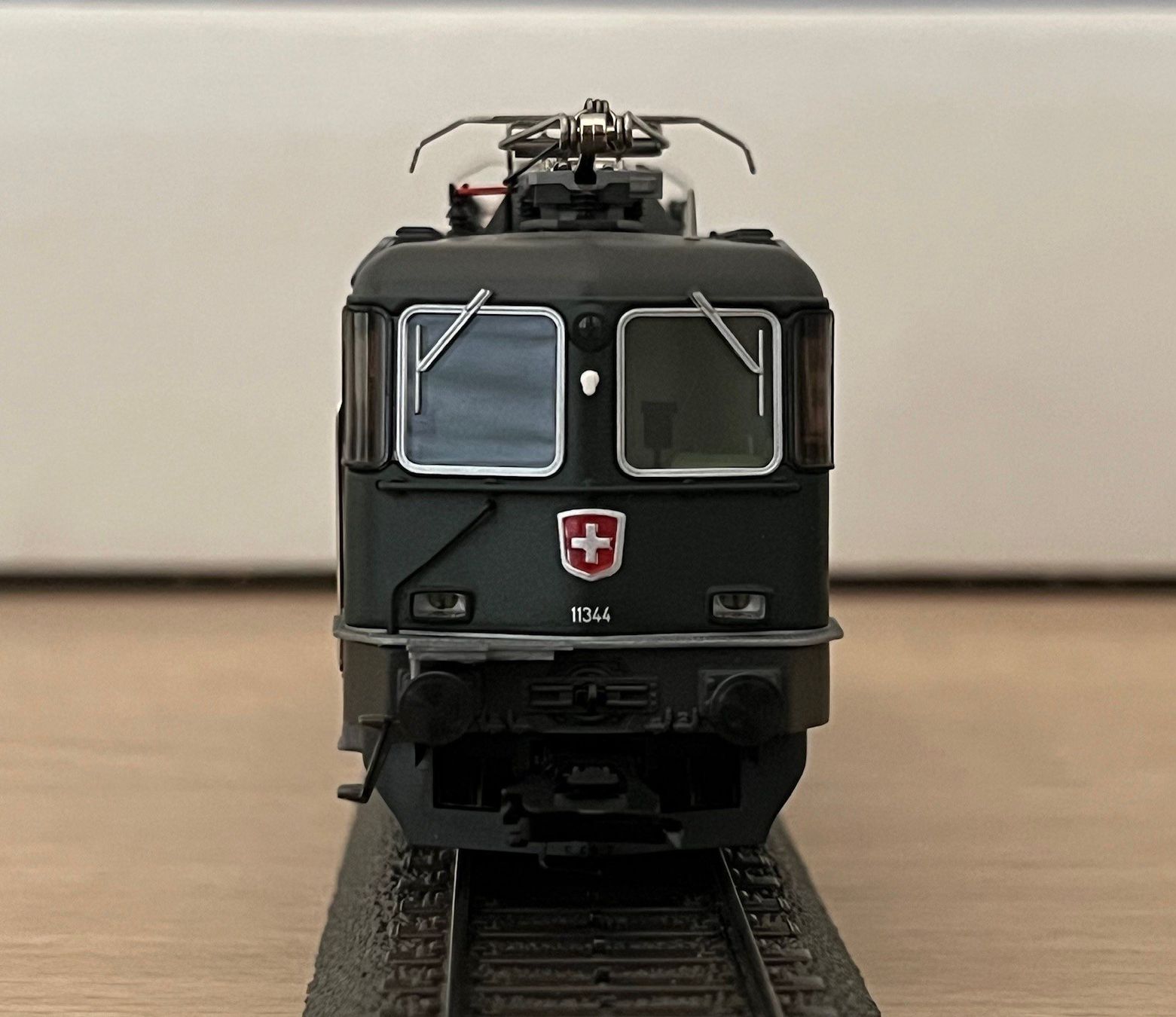 Märklin Modellini di ferrovie: SBB Set 2x Re 4/4 Märklin - AC digital – Usato da Winterthur venduto da dond1 7