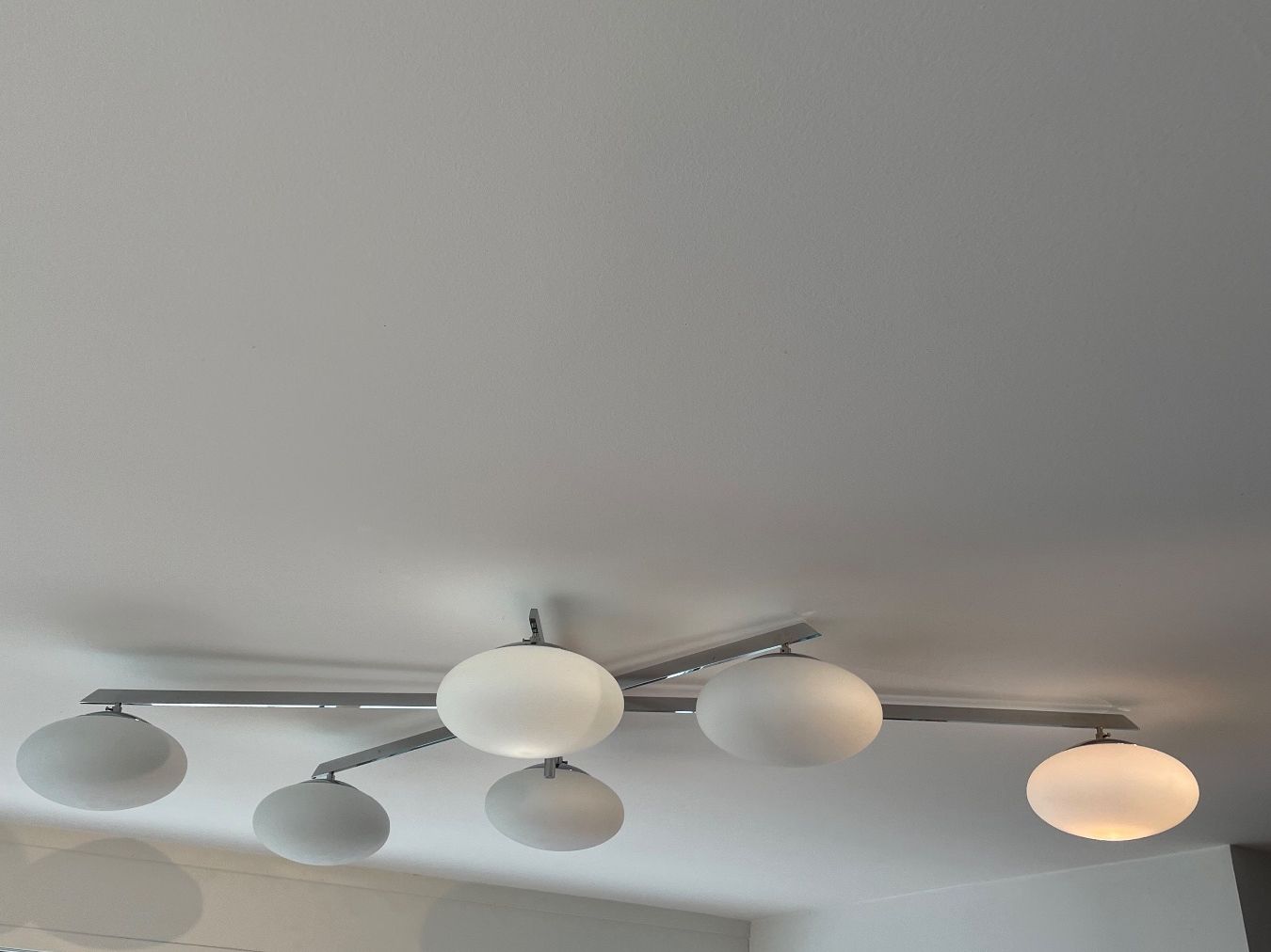Kronleuchter & Deckenlampen: Design Deckenleuchte Angelo Lelli Stil mit Glaskugeln – Gebraucht aus Neuchâtel von BeatriceThierry 3