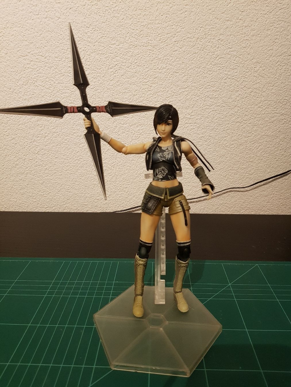 Statuette: Play Arts Action Figure Yuffie – Usato da Niedergösgen venduto da Kamui8