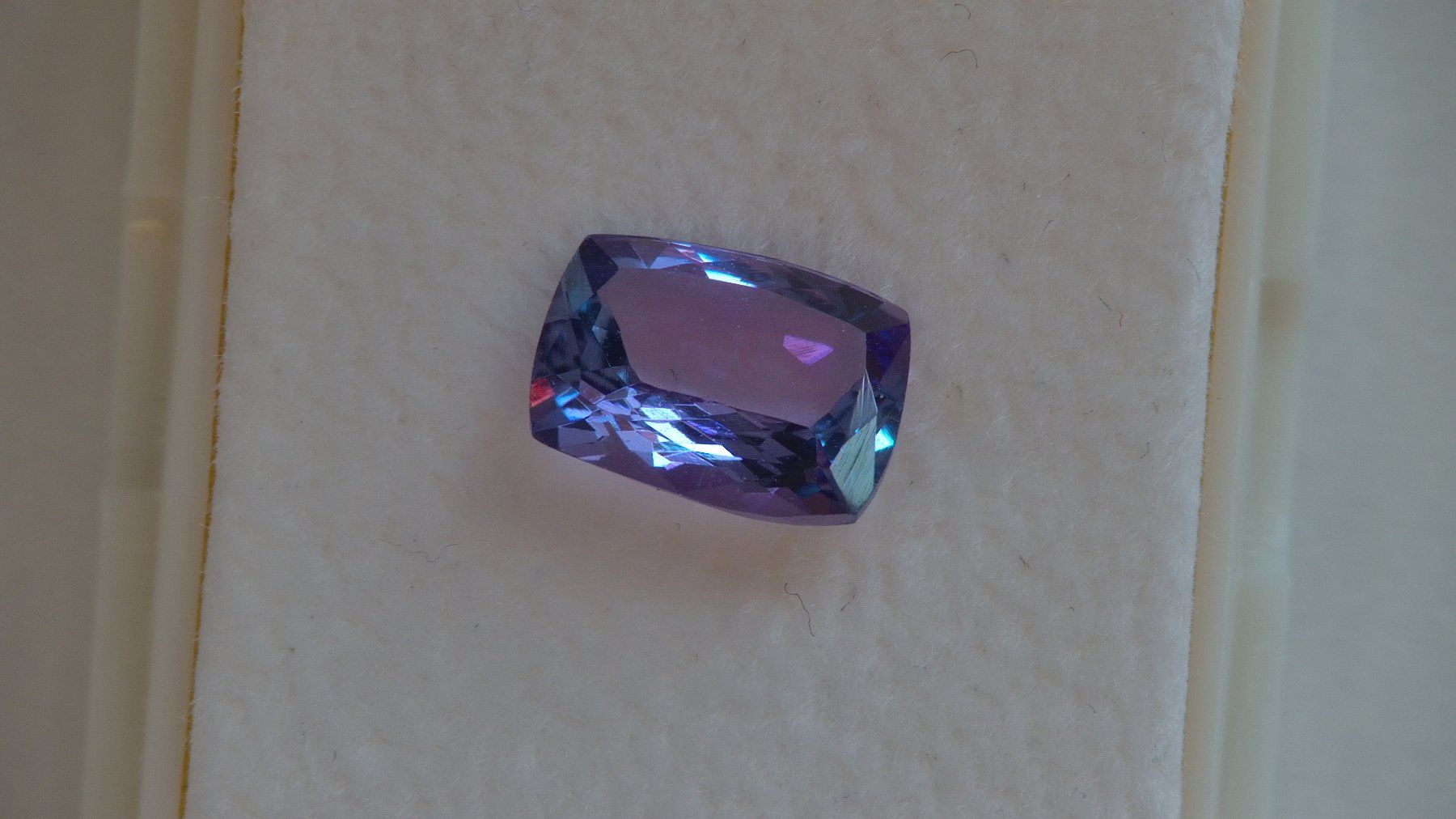 Pierres précieuses: Tanzanit 2.03 ct. / IF – Neuf (Voir description) à Roggenburg par dom_kzg8 1