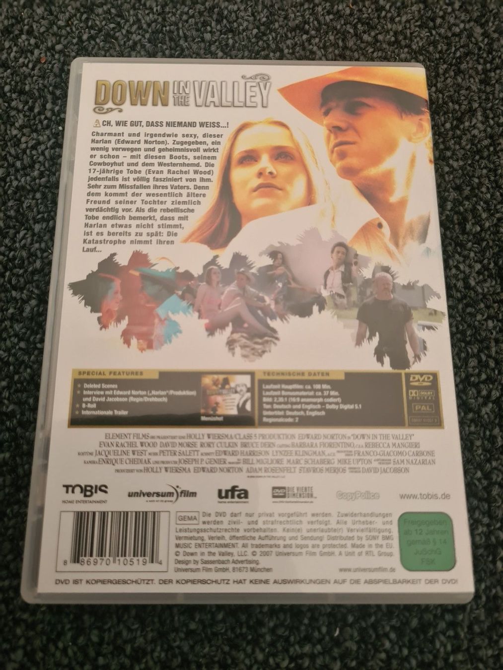 Tutti i DVDs: DOWN IN THE VALLEY (8972) – Usato da Ruswil venduto da M71 1