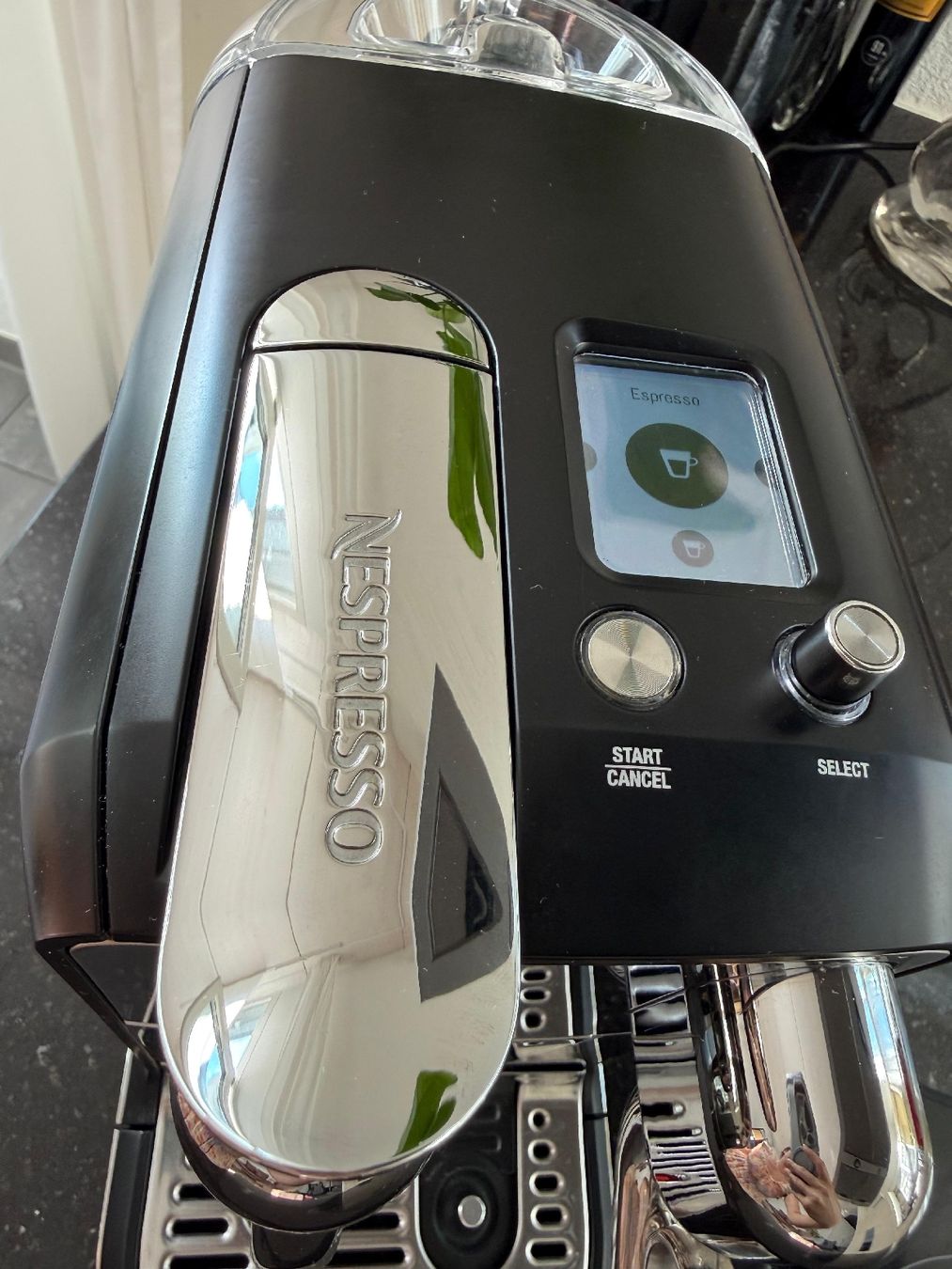 Nespresso Machines à café & Machines à expresso: Nesspresso Creatista Plus Kaffemaschine – D'occasion à Winterthur par tim_cl8x 5
