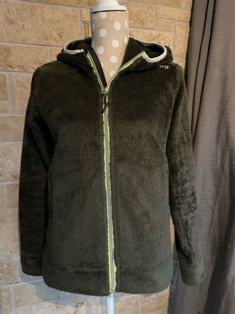 Celsius Fleecejacke moosgrün, XS / Gr. 176, top Zustand