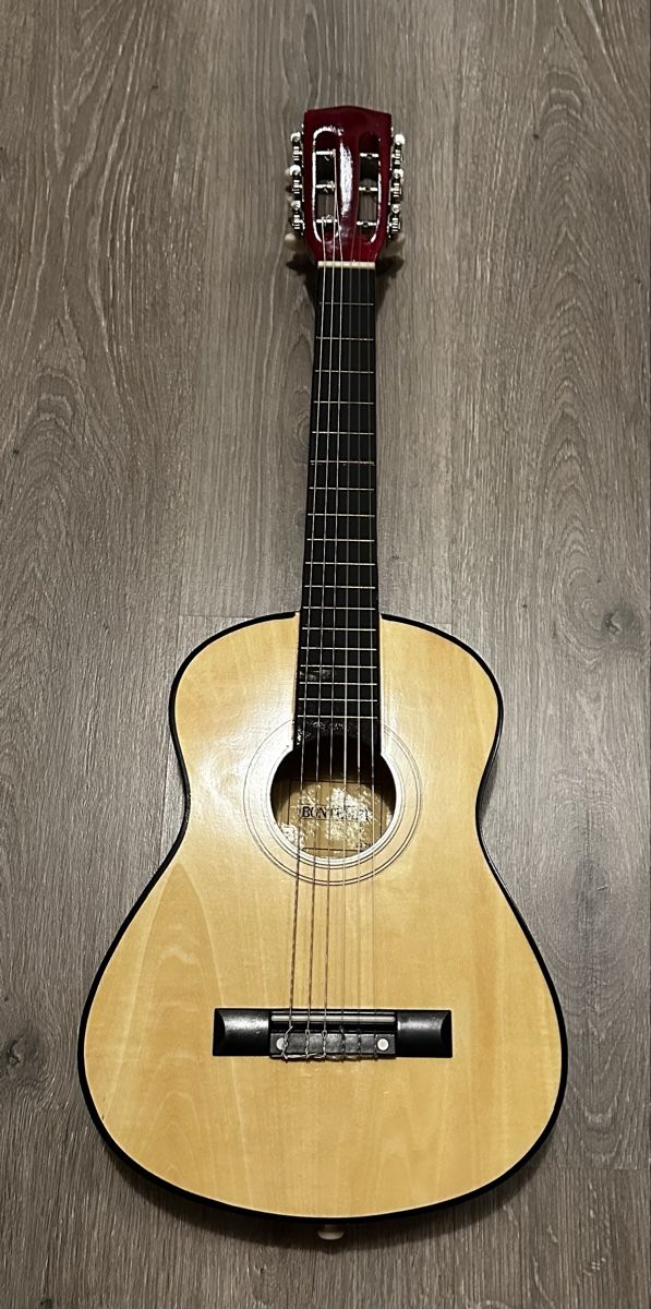 Bontempi Strumenti musicali: Guitare classique Bontempi avec housse – Nuovo (secondo la descrizione) da Grône venduto da Amte73