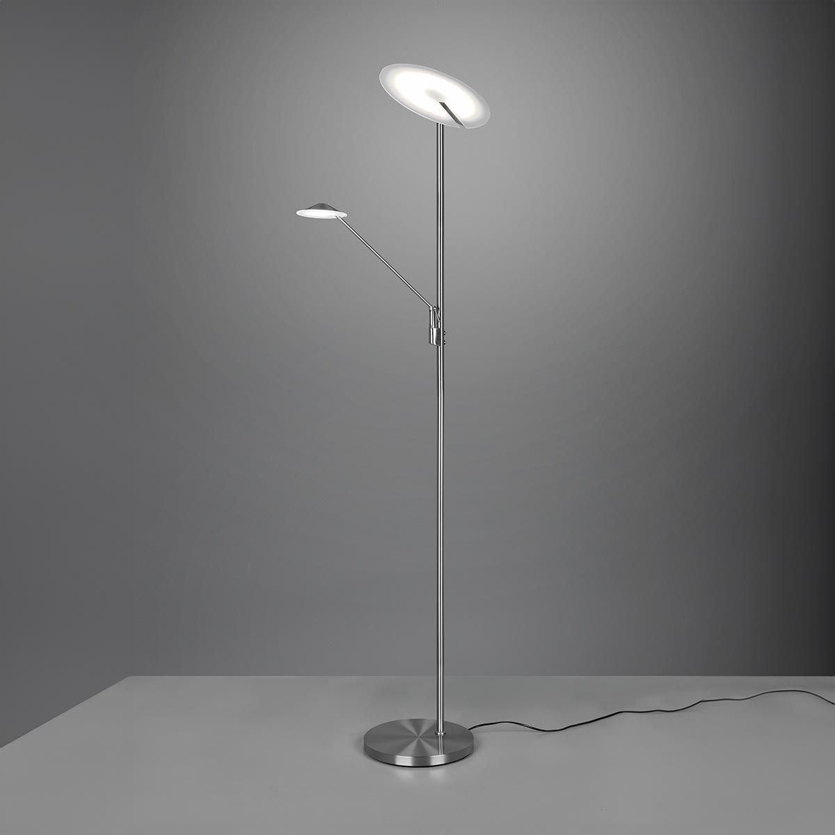 Lampen: LED Stehleuchte, Nickel, 180 cm Höhe – Neu (gemäss Beschreibung) aus Kreuzlingen von Smart-Light
