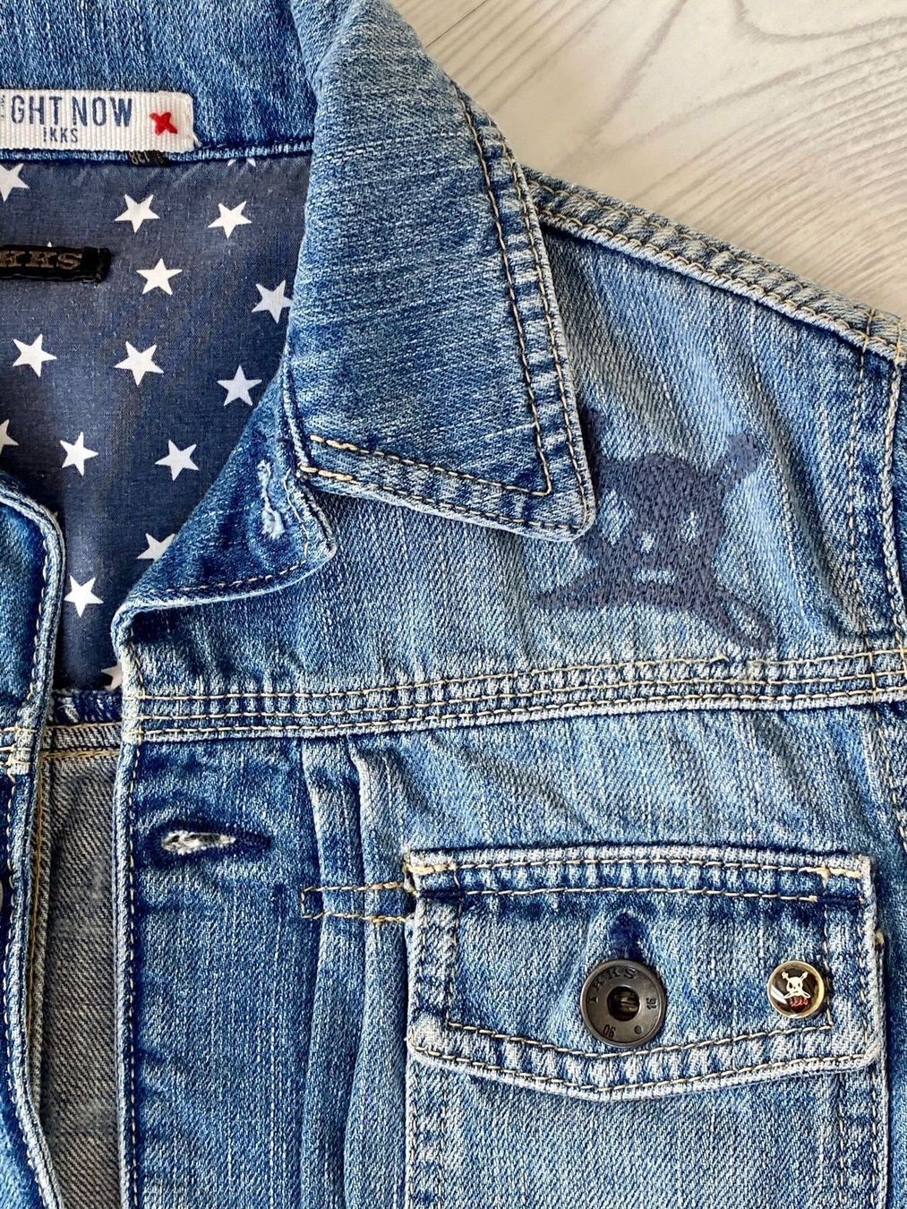 IKKS Giacche & Cappotti: Coole Mädchen- Jeansjacke IKKS Gr.138 – Usato da Estavayer-le-Lac venduto da Mimmy02 1