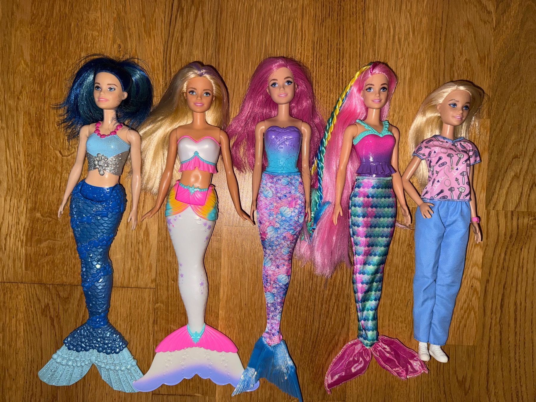 Jouets: Diverse Spielsachen. Barbies, Puppen – D'occasion à Meilen par pgreey 8