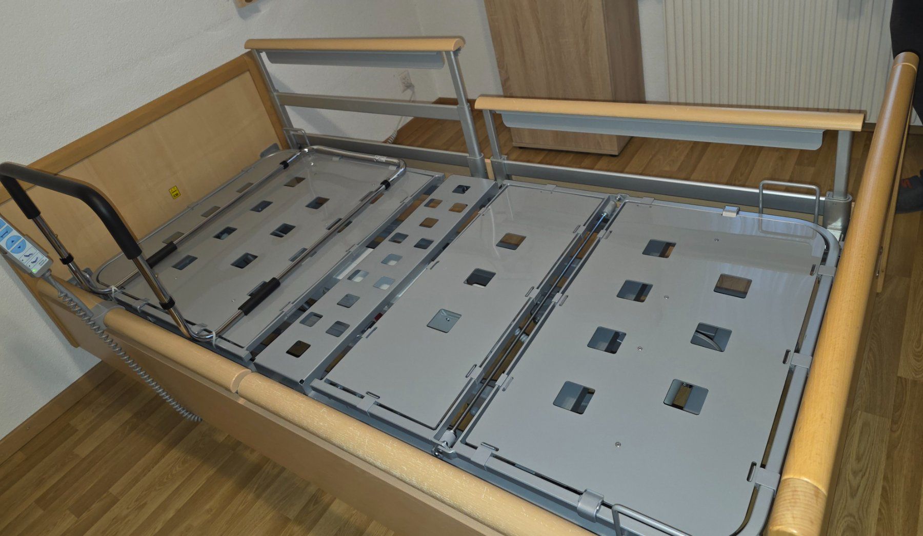 Letti: Lit de soins 90x200cm d'occasion – Usato da Biel/Bienne venduto da sicilia72 1