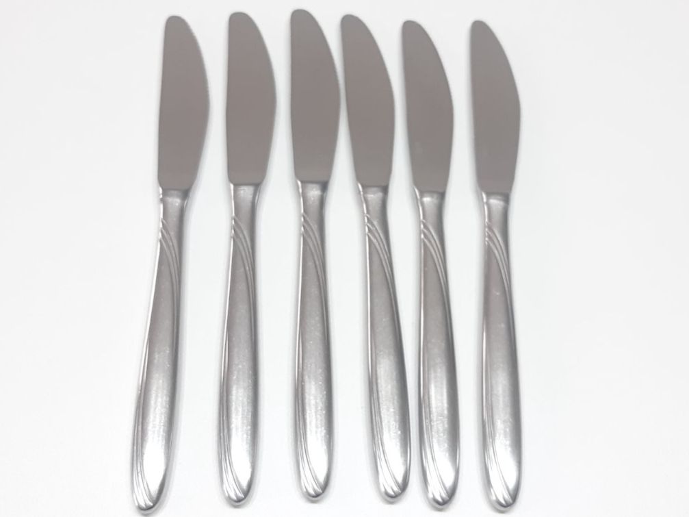 Couteaux: Tafelmesser - Couteaux de table – D'occasion à Savagnier par Marderuth