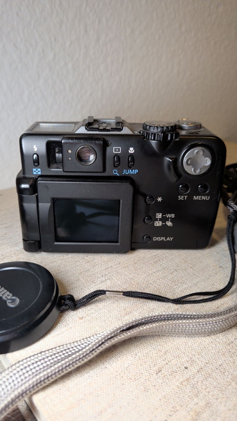 Canon Fotocamera: Canon Powershot G1 Digitalkamera mit Analog Feeling getestet – Usato da Frauenfeld venduto da Crookodile 2