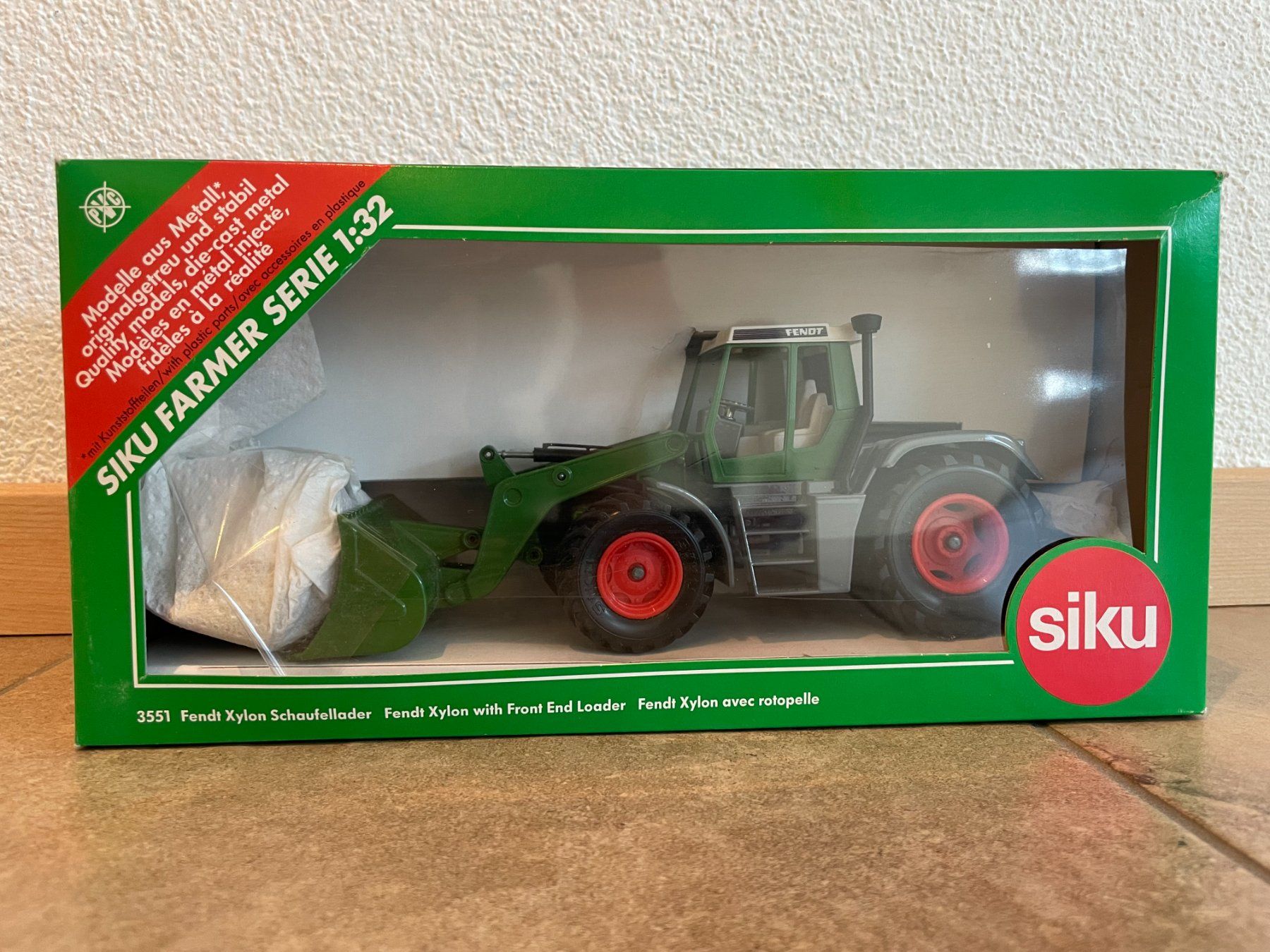 Fendt Trattori: SIKU Fendt Xylon – Nuovo e nell'imballaggio originale da Kreuzlingen venduto da Stefan1150 5