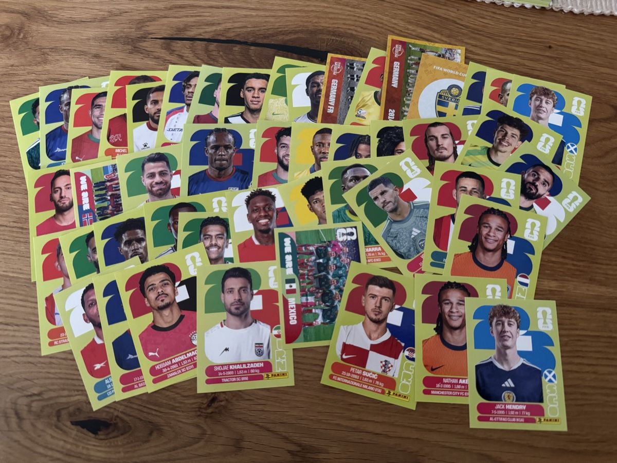 Panini Carte collezionabili: Panini WM26 diverse Sticker  – Nuovo (secondo la descrizione) da Salmsach venduto da kim_686b