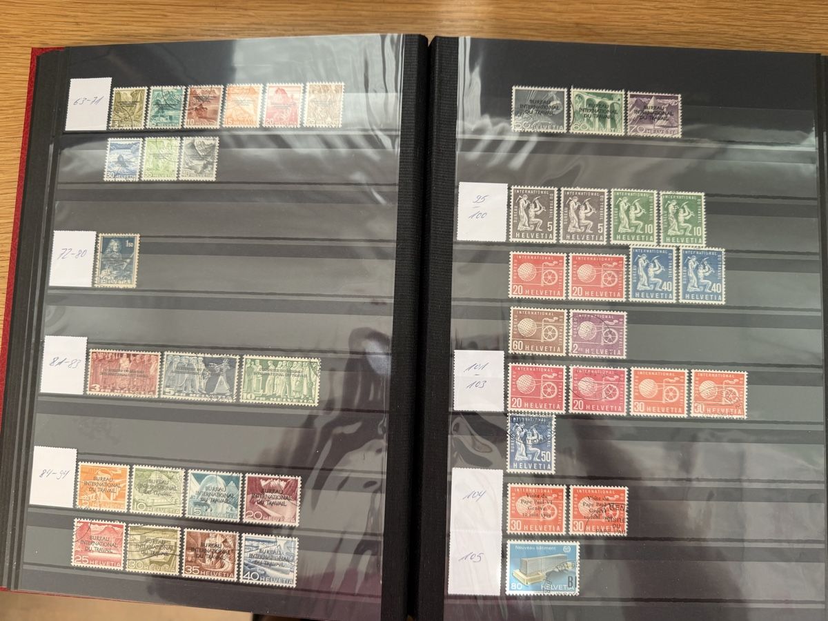 Tutti i francobolli: Album mit 16 Seiten Dienstmarken – Usato da Murgenthal venduto da Tina_4055 6