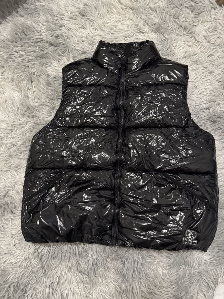Bershka Jacken: Bershka Weste schwarz  – Neu (gemäss Beschreibung) aus St. Margrethen SG von jaf_fp6x 1
