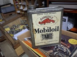 mobiloil cargoyle collector bidon d'huile shell castrol esso