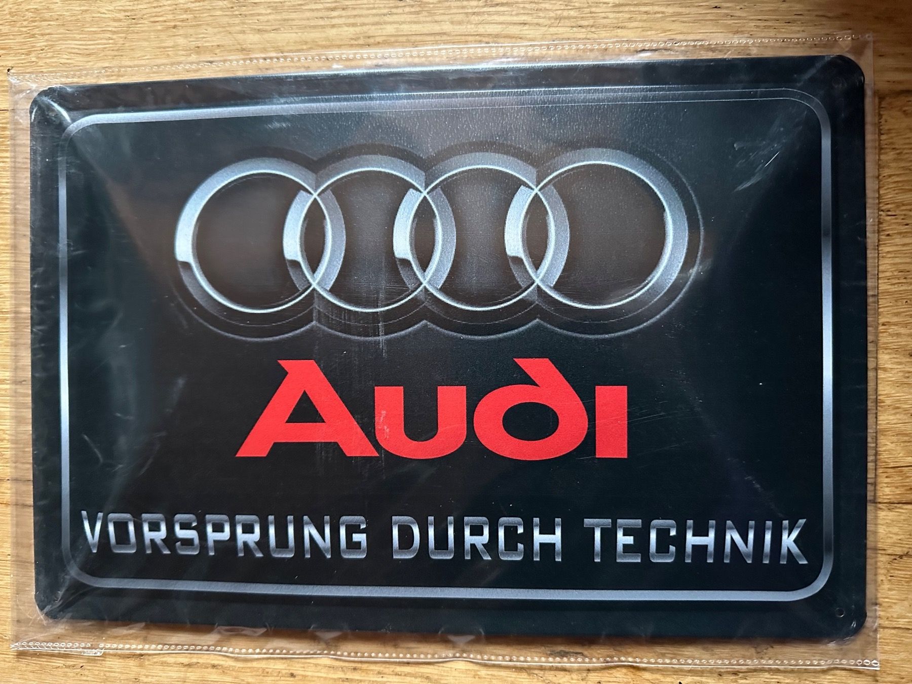 Insegne: Audi Vorsprung durch technik – Nuovo (secondo la descrizione) da Reinach AG venduto da rares75