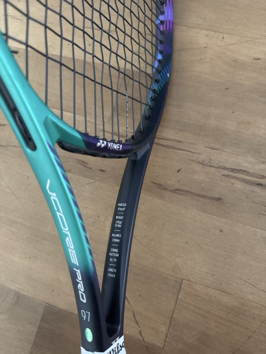 Yonex Schläger: Yonex VCORE PRO 97 (310G) – Gebraucht aus Sulzbach von mor_nyq9 2