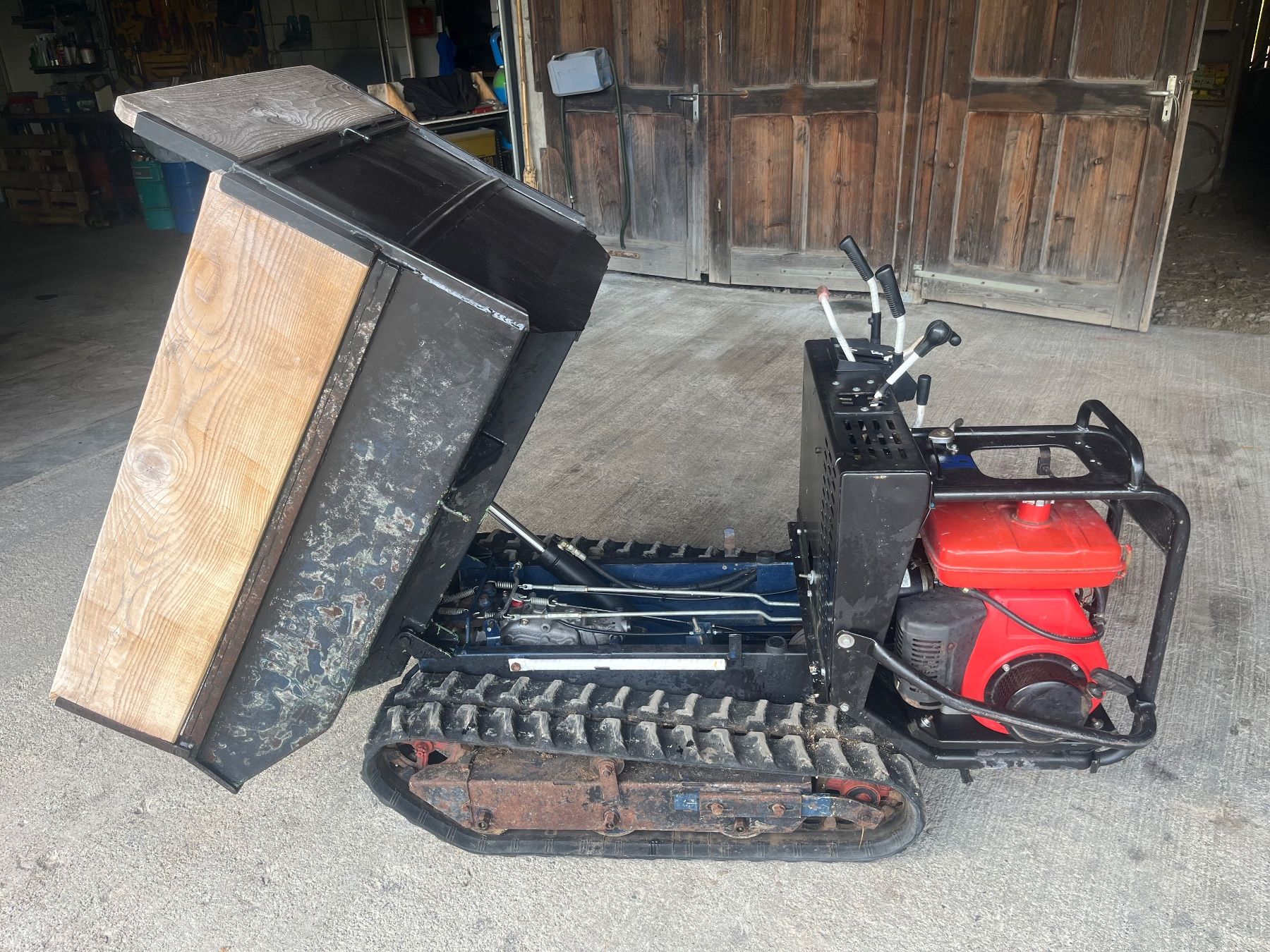 Hutter Tutte le macchine: Raupentransporter Hutter Huki – Usato da Grund b. Gstaad venduto da stafluegrund 2