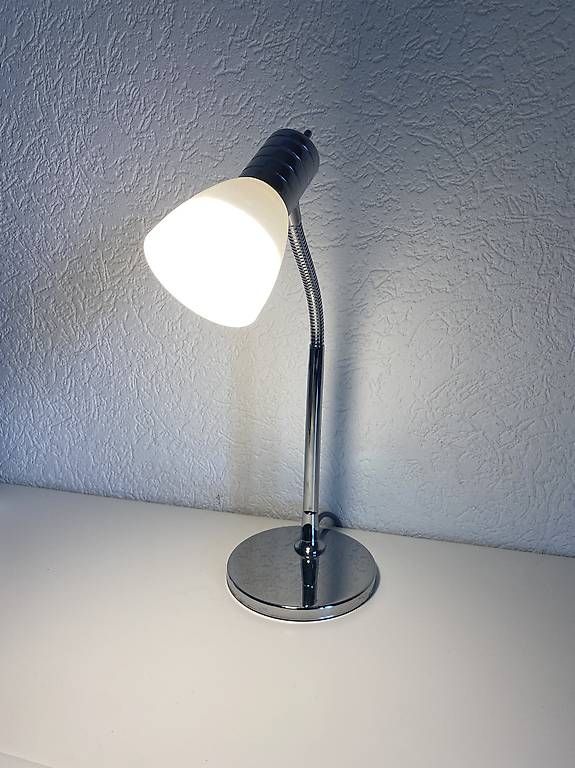 Lampes: Schreibtischlampe – D'occasion à Lützelflüh-Goldb par liv_s9wf 2