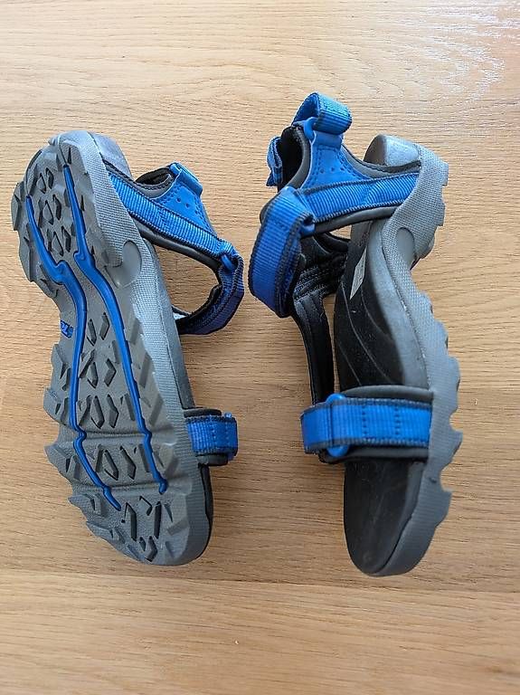 Schuhe für Jungen: Sandales enfant Tewa – Gebraucht aus Gland von OleksandrB 2