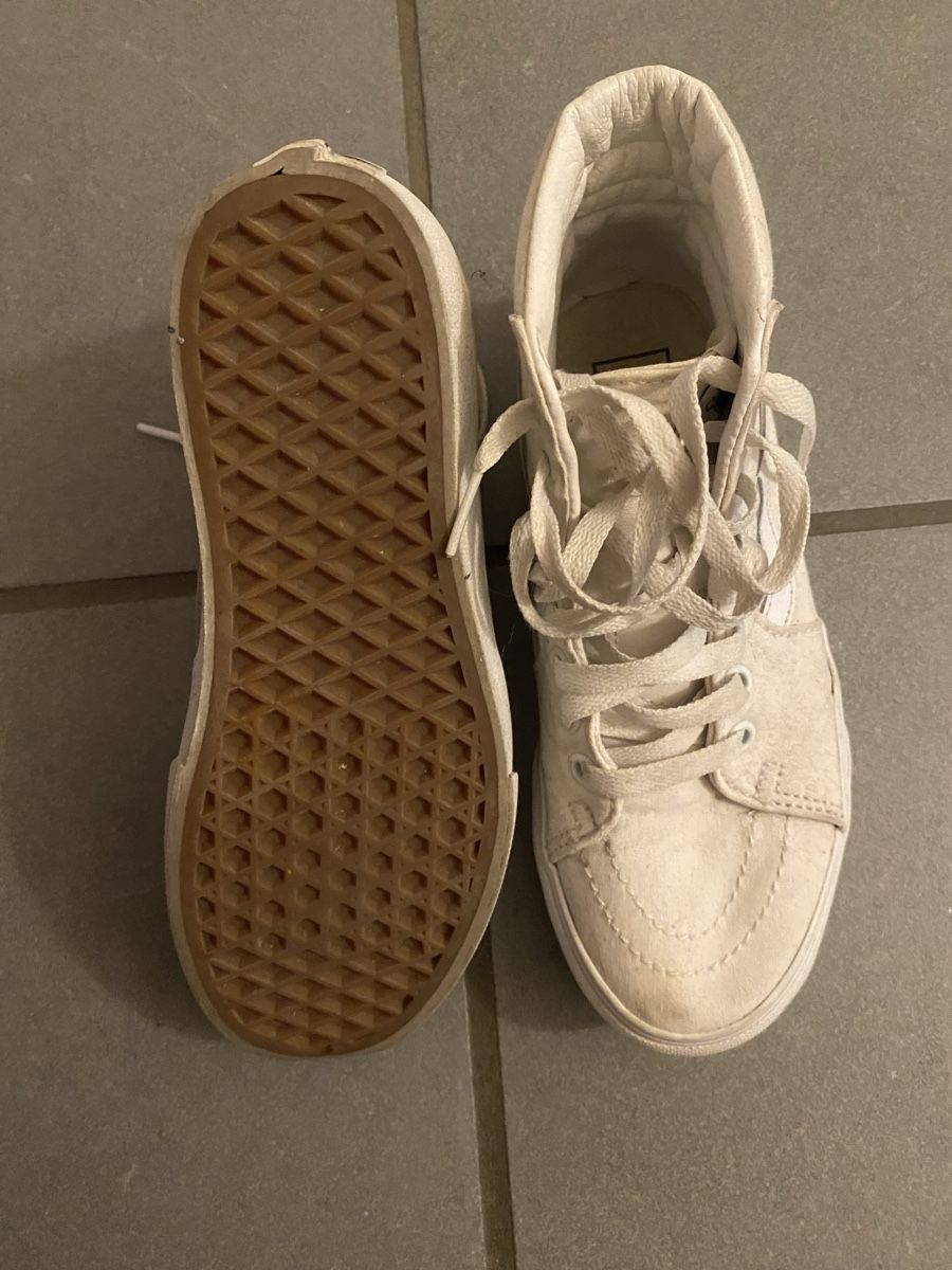 Vans Scarpe da uomo: Weisse Vans Schuhe Gr. 36.5 – Usato da Zürich venduto da blu_11 1