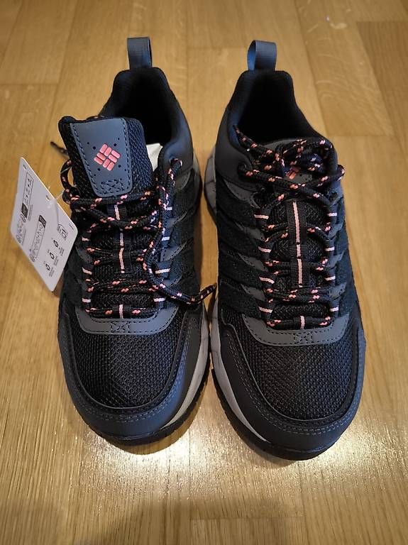 Chaussures femmes: Columbia Wanderschuh Strata Trail – Neuf avec emballage d'origine à Sulzbach par Dida2985 2