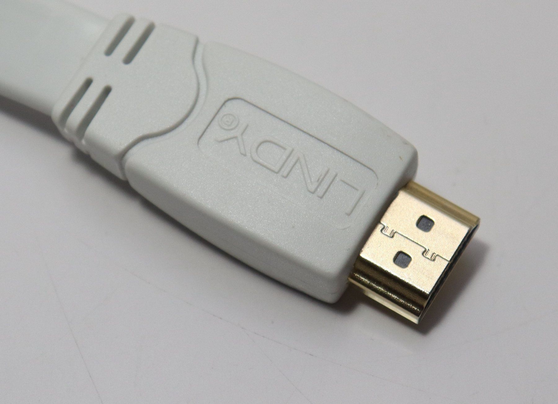 Cavi: Lindy HDMI Câble 8m – Nuovo (secondo la descrizione) da Lausanne venduto da van_8p85 1