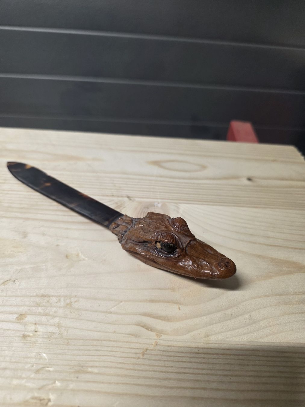 Autres fournitures de bureau: Brieföffner Krokodil  antik Vintage – D'occasion à Trimmis par leonidas3