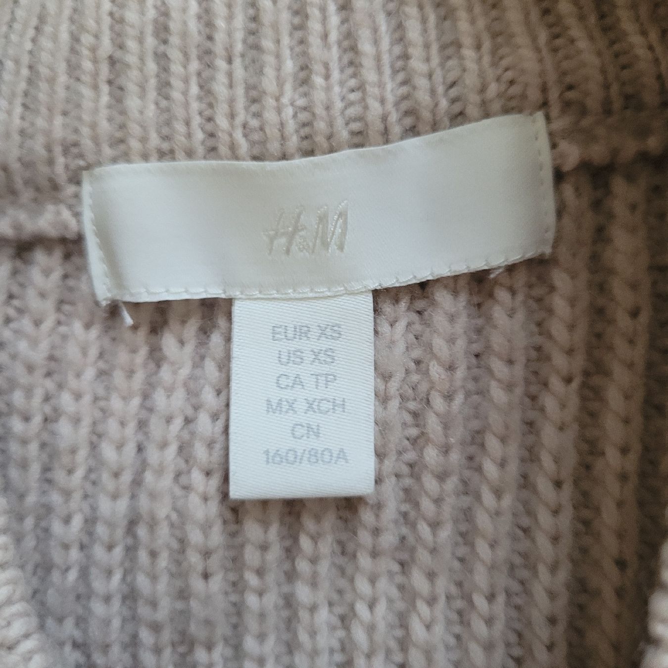 H&M Vestiti: H&M Robe pull en maille taille XS beige – Nuovo (secondo la descrizione) da Genève venduto da Tanaa_12 3